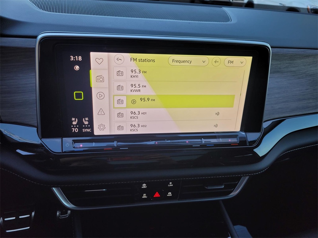 new 2026 Volkswagen Atlas car, priced at $56,136