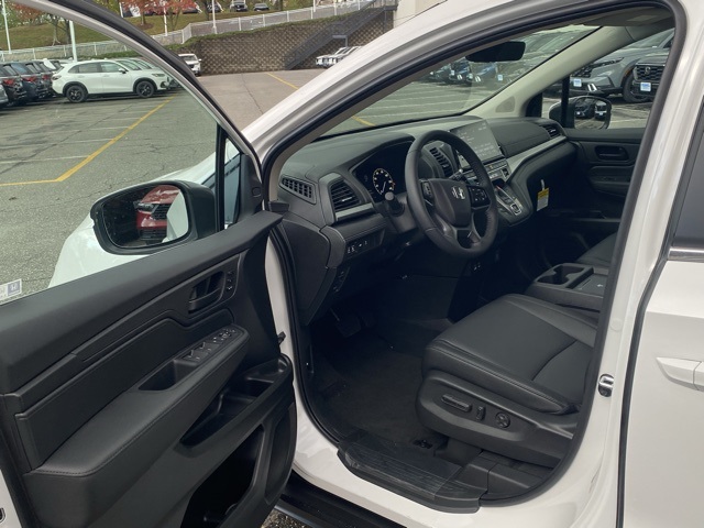 new 2026 Honda Odyssey car, priced at $42,508