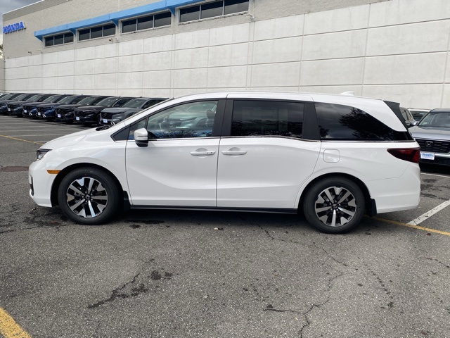 new 2026 Honda Odyssey car, priced at $42,508