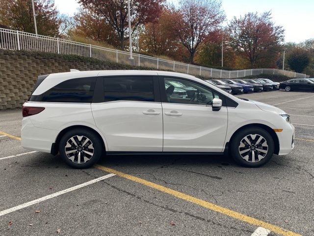new 2026 Honda Odyssey car, priced at $42,508