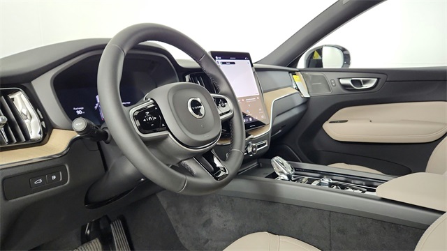 new 2026 Volvo XC60 Plug-In Hybrid car, priced at $70,115