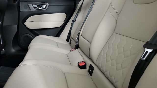 new 2026 Volvo XC60 Plug-In Hybrid car, priced at $70,115