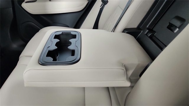 new 2026 Volvo XC60 Plug-In Hybrid car, priced at $70,115