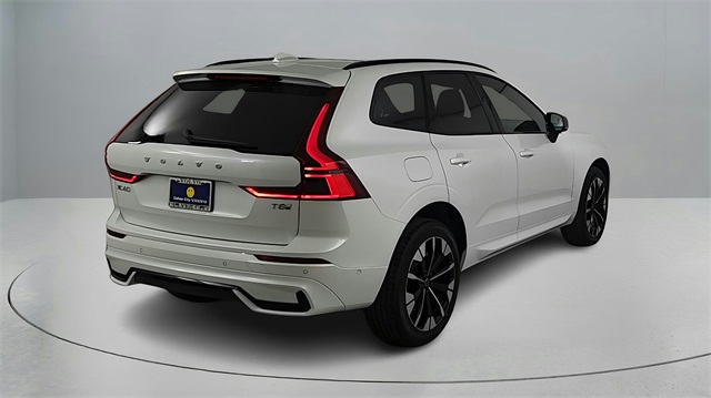 new 2026 Volvo XC60 Plug-In Hybrid car, priced at $70,115