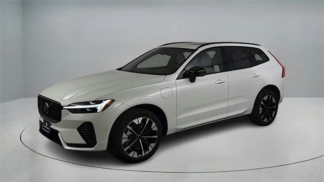 new 2026 Volvo XC60 Plug-In Hybrid car, priced at $70,115