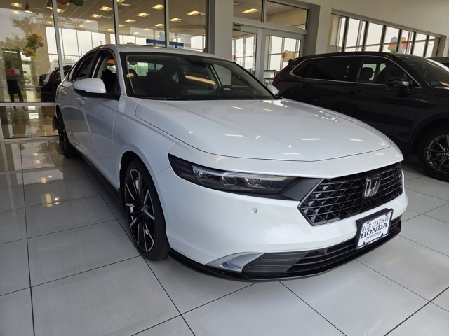 new 2025 Honda Accord Hybrid car, priced at $40,905
