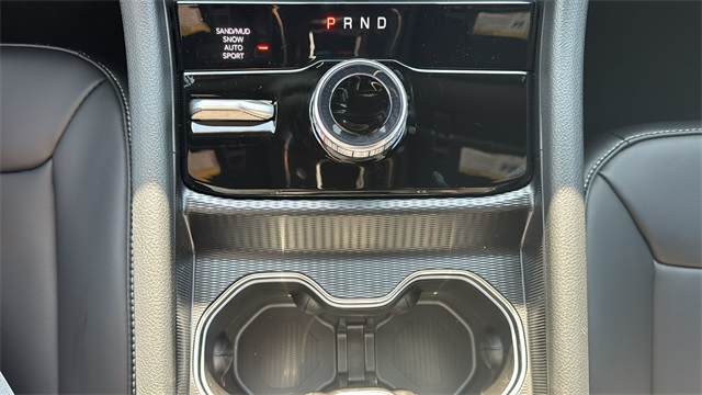new 2025 Jeep Grand Cherokee car, priced at $46,275