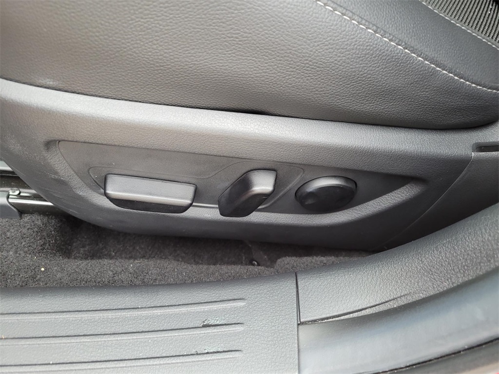 used 2024 Mazda CX-50 car, priced at $26,800
