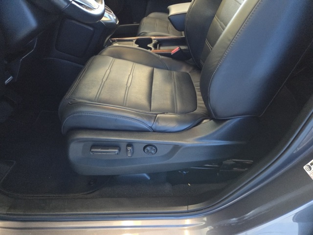 used 2021 Honda CR-V car, priced at $24,977
