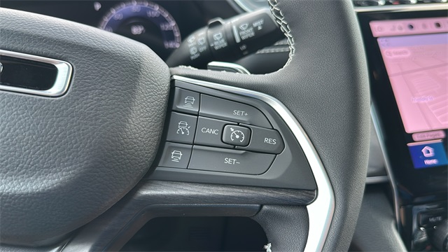 new 2025 Jeep Grand Cherokee car, priced at $45,025