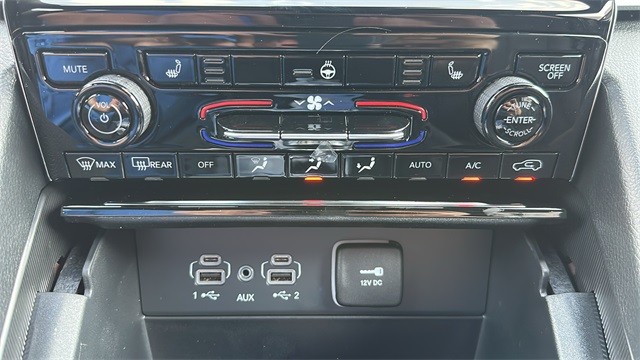 new 2025 Jeep Grand Cherokee car, priced at $45,025