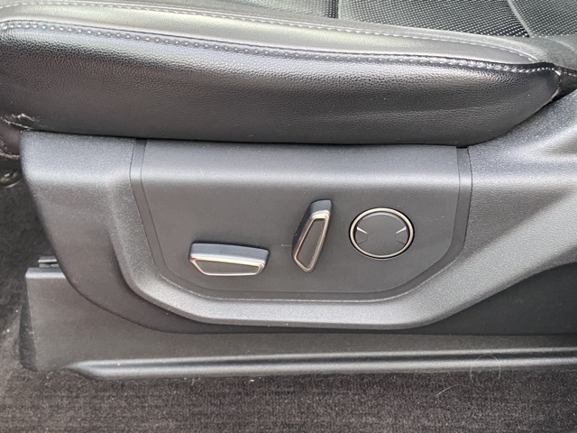 used 2019 Ford F-150 car, priced at $40,069