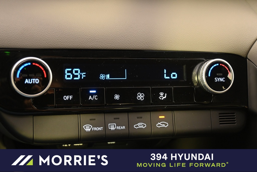 new 2025 Hyundai Elantra car, priced at $22,994