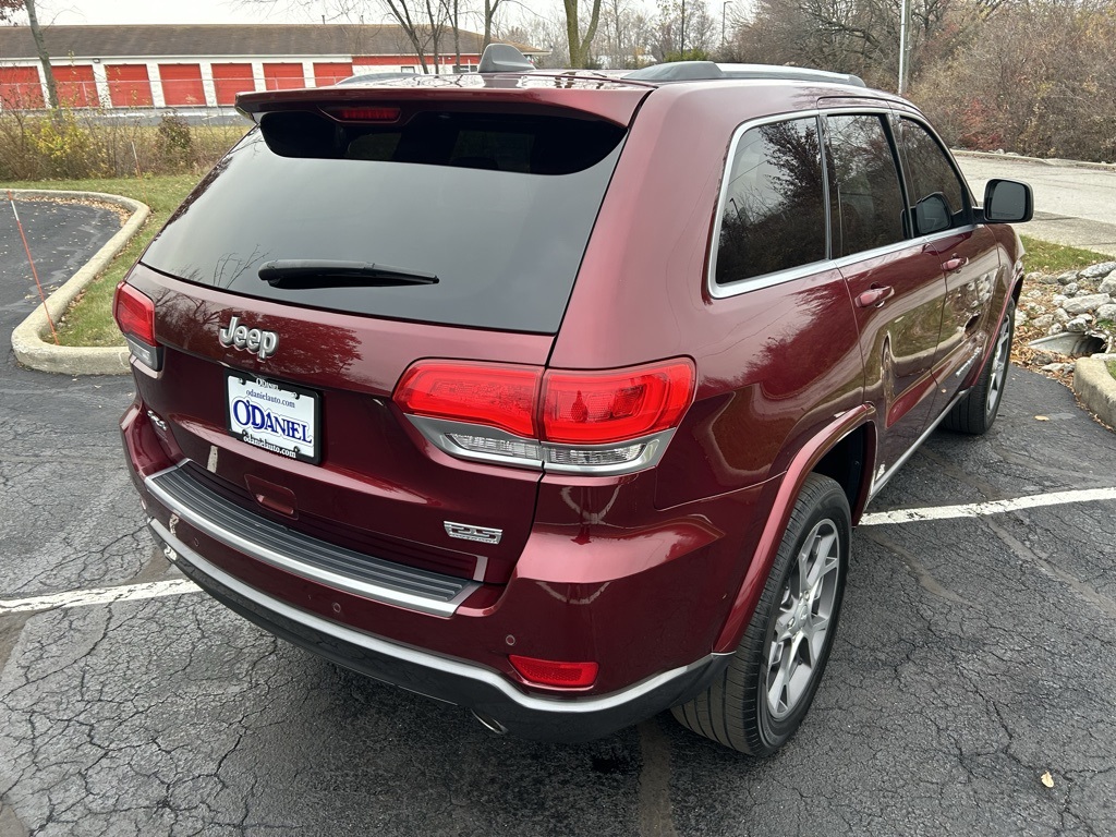 used 2018 Jeep Grand Cherokee car, priced at $18,500