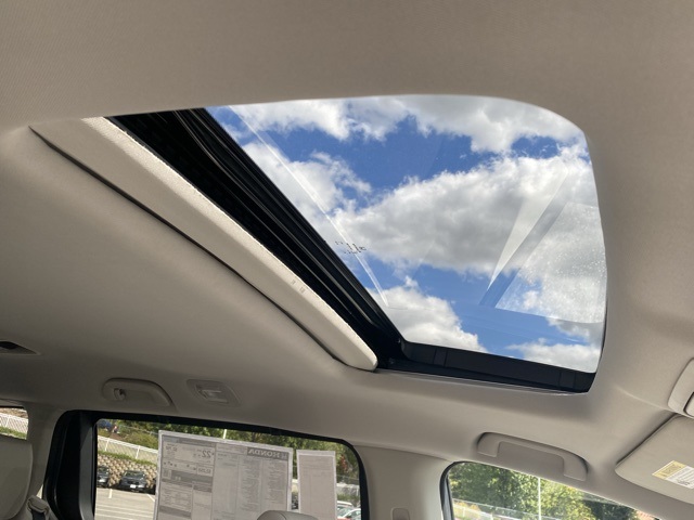 new 2026 Honda Odyssey car, priced at $42,076