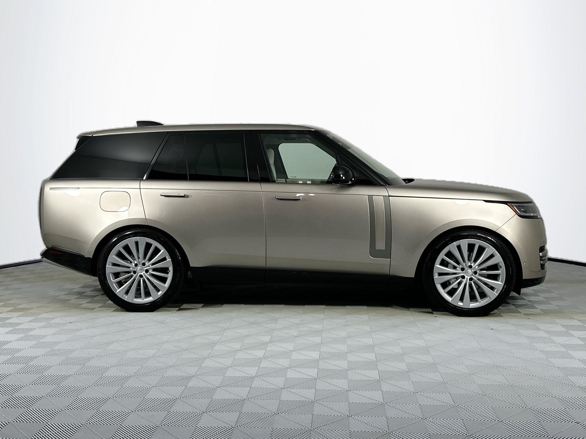new 2025 Land Rover Range Rover car, priced at $118,305