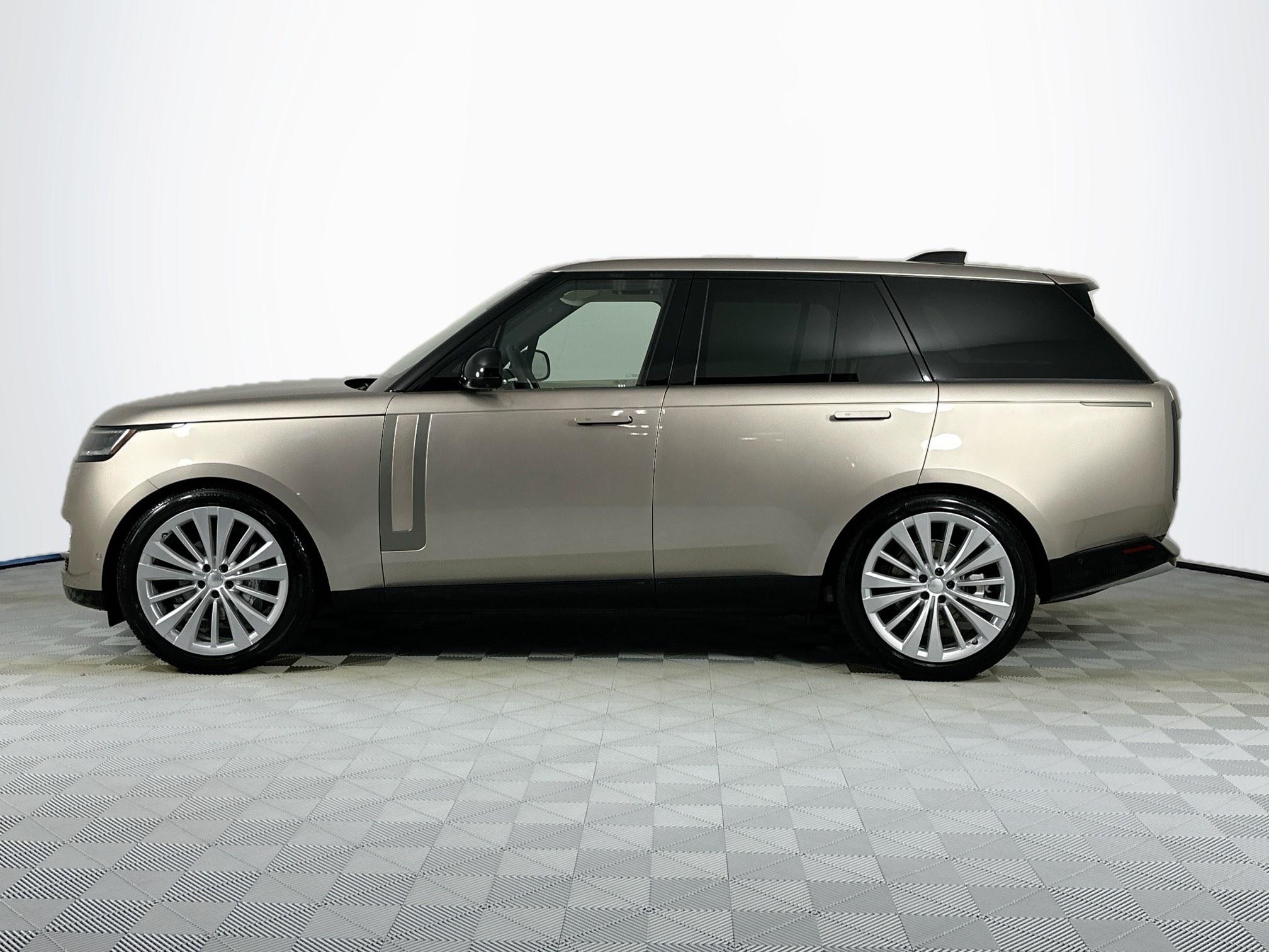 new 2025 Land Rover Range Rover car, priced at $118,305
