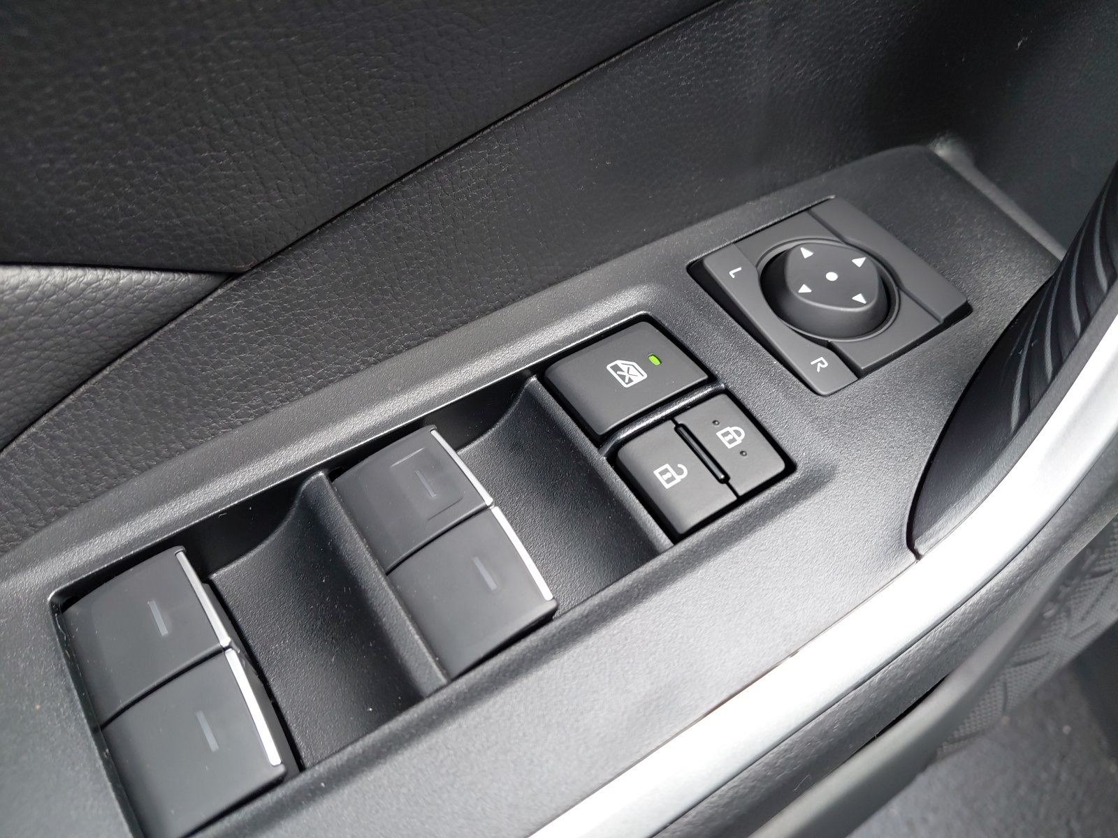 new 2025 Toyota RAV4 car, priced at $37,982