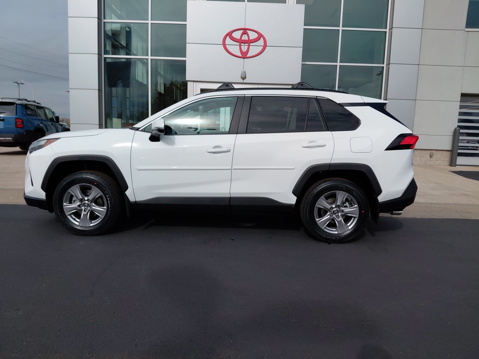 new 2025 Toyota RAV4 car, priced at $37,982