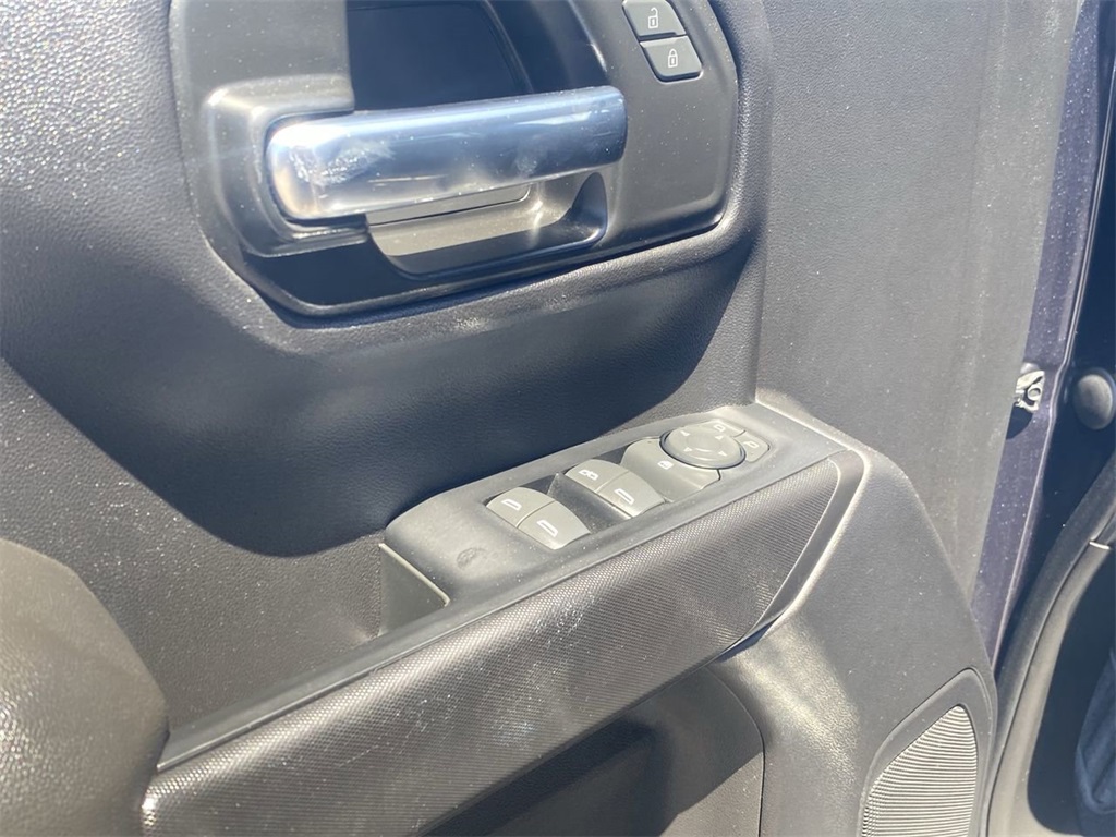 used 2022 Chevrolet Silverado 1500 car, priced at $32,491