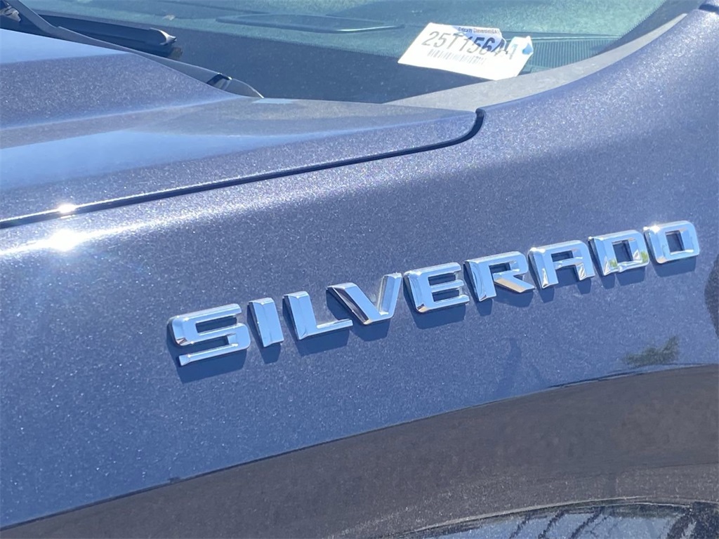 used 2022 Chevrolet Silverado 1500 car, priced at $32,491