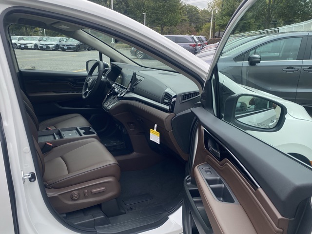 new 2026 Honda Odyssey car, priced at $46,973
