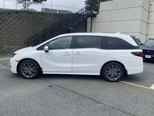 new 2026 Honda Odyssey car, priced at $46,973