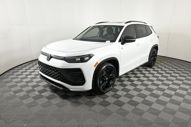 new 2026 Volkswagen Tiguan car, priced at $41,346