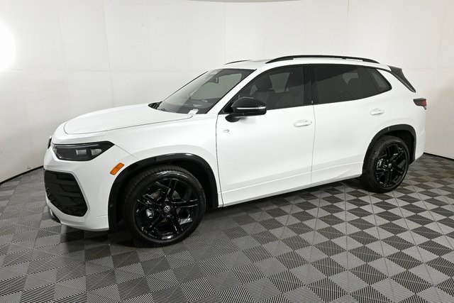 new 2026 Volkswagen Tiguan car, priced at $41,346