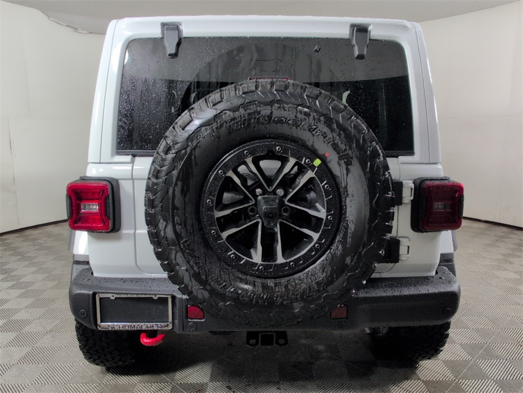 new 2025 Jeep Wrangler car, priced at $57,105