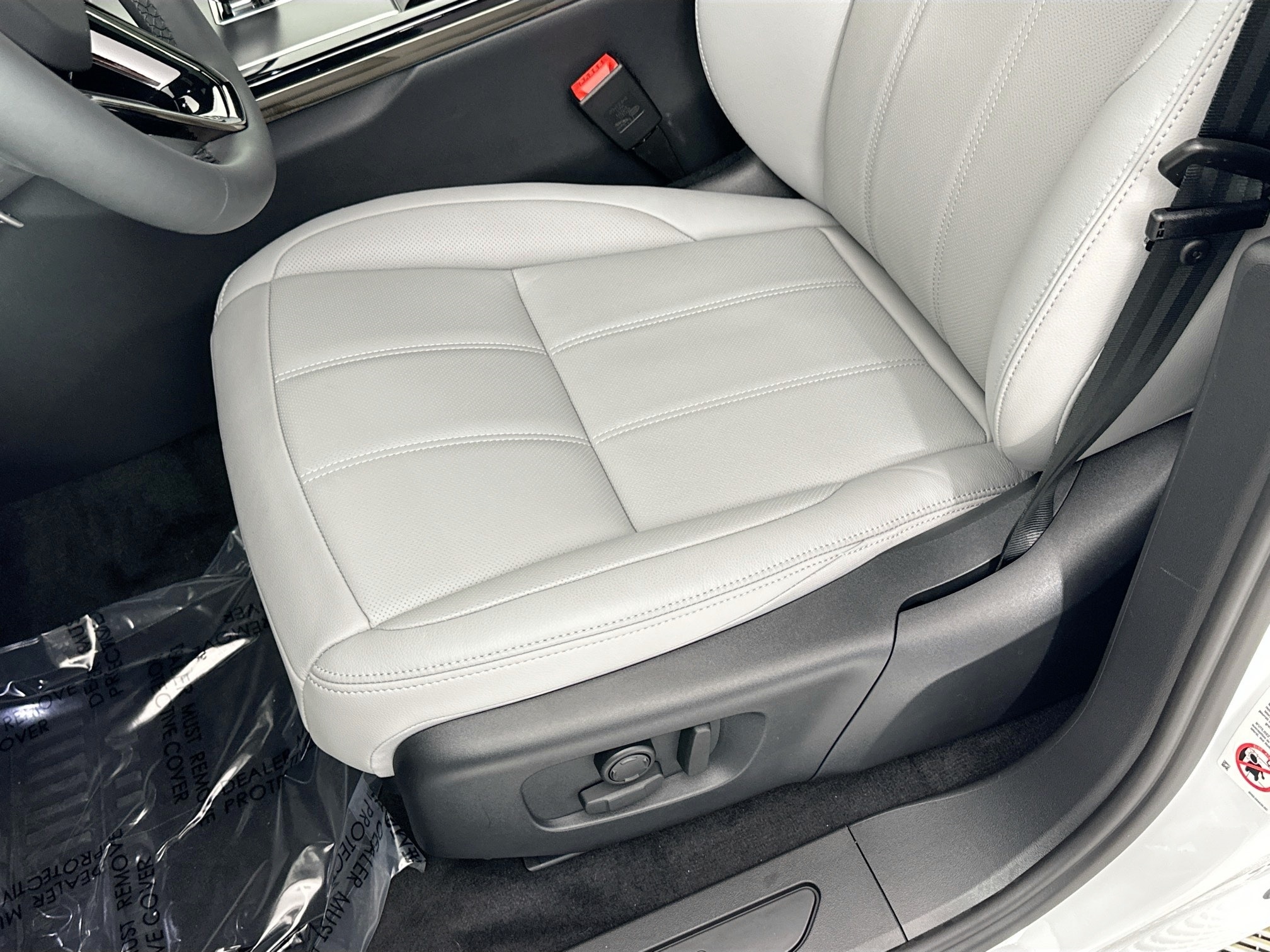 new 2026 Land Rover Range Rover Evoque car, priced at $57,540