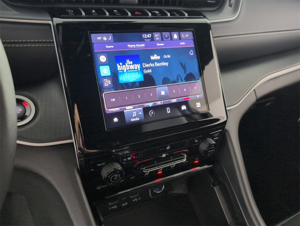 new 2025 Jeep Grand Cherokee car, priced at $35,125