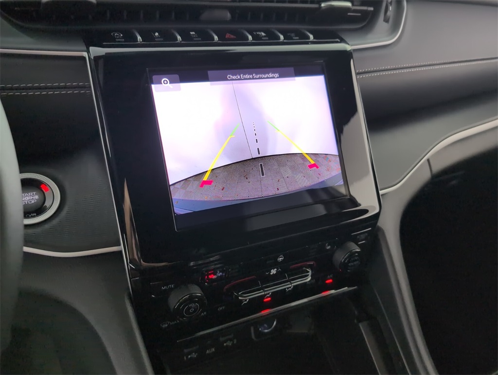 new 2025 Jeep Grand Cherokee car, priced at $35,125