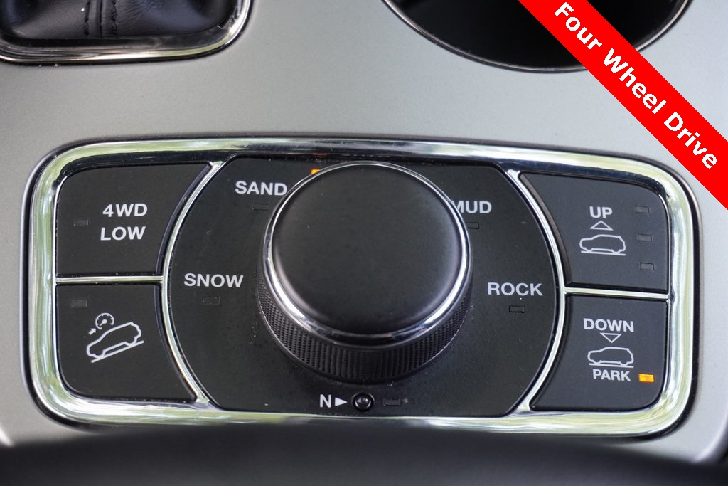 used 2018 Jeep Grand Cherokee car, priced at $20,600