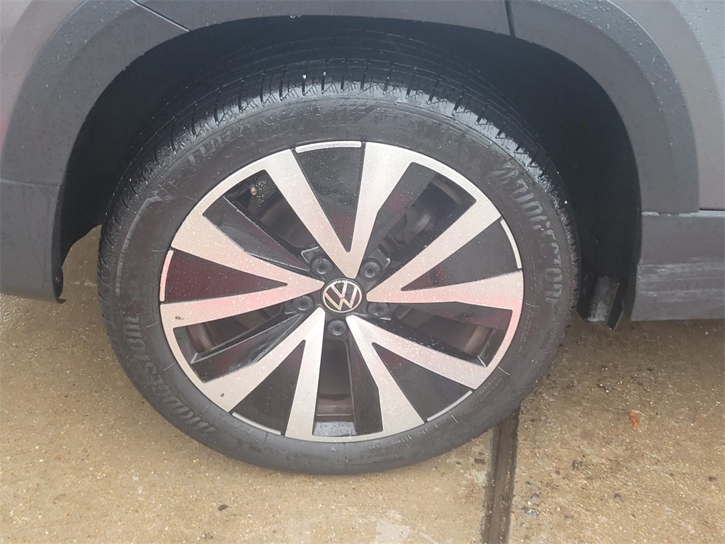 used 2024 Volkswagen Taos car, priced at $21,700