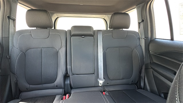 new 2025 Jeep Grand Cherokee car, priced at $42,848