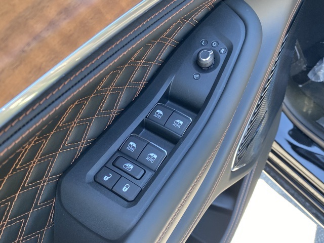 new 2025 Jeep Grand Cherokee car, priced at $59,672