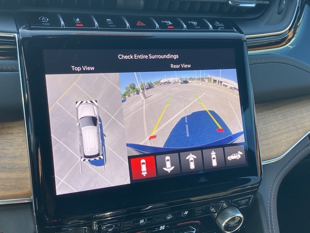 new 2025 Jeep Grand Cherokee car, priced at $59,672