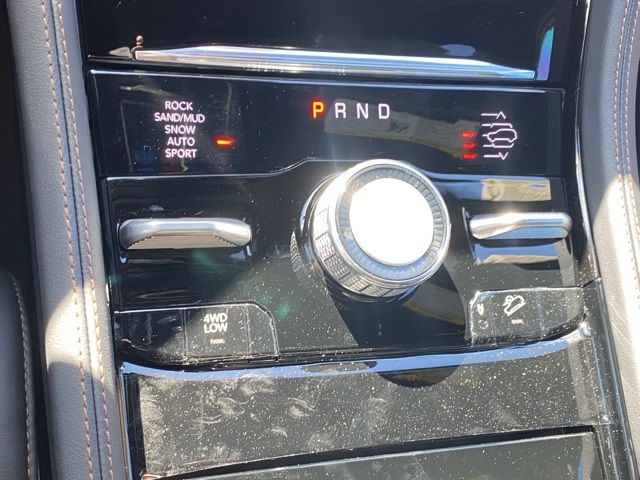 new 2025 Jeep Grand Cherokee car, priced at $59,672