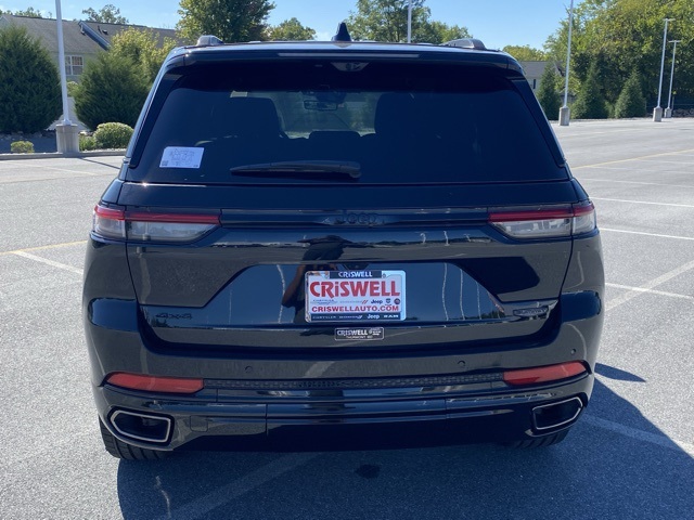 new 2025 Jeep Grand Cherokee car, priced at $59,672