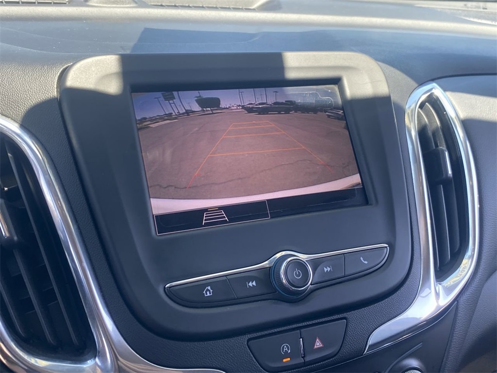 used 2022 Chevrolet Equinox car, priced at $17,491