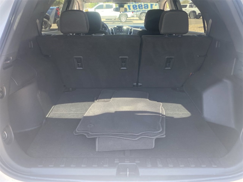 used 2022 Chevrolet Equinox car, priced at $17,491