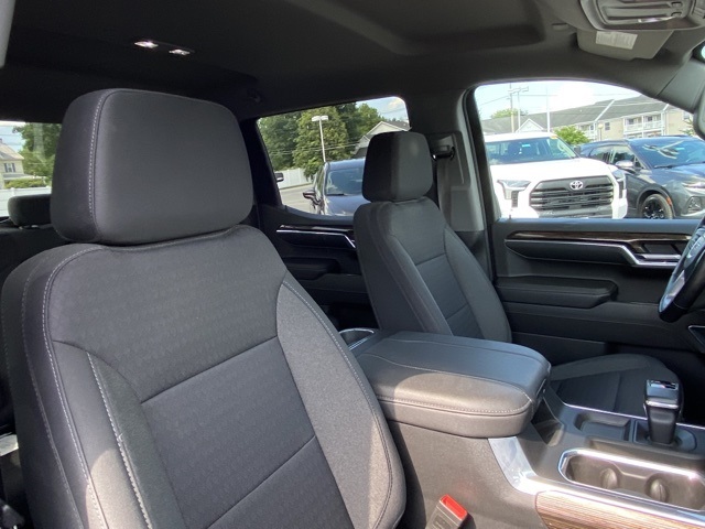 used 2023 GMC Sierra 1500 car, priced at $43,160