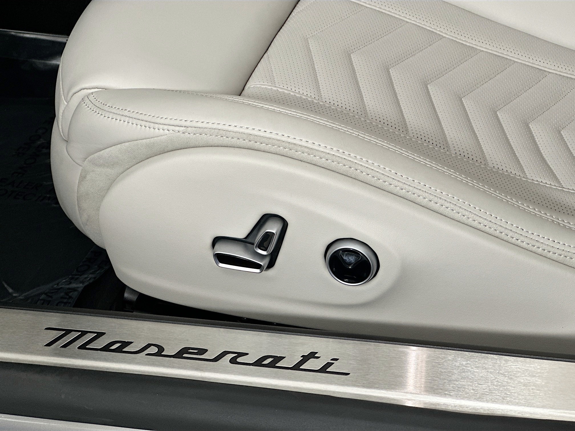 new 2026 Maserati GranCabrio car, priced at $165,455