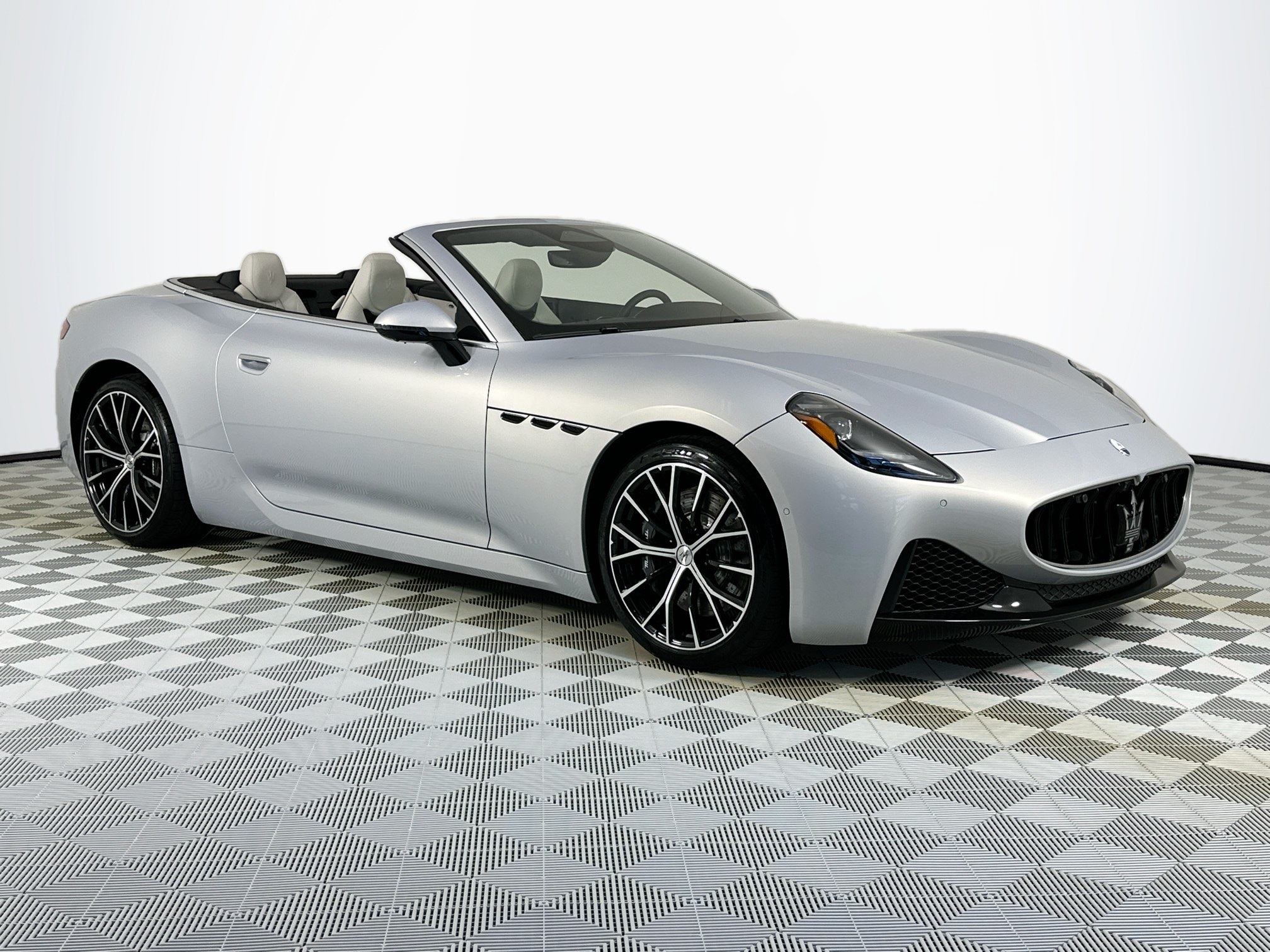 new 2026 Maserati GranCabrio car, priced at $165,455