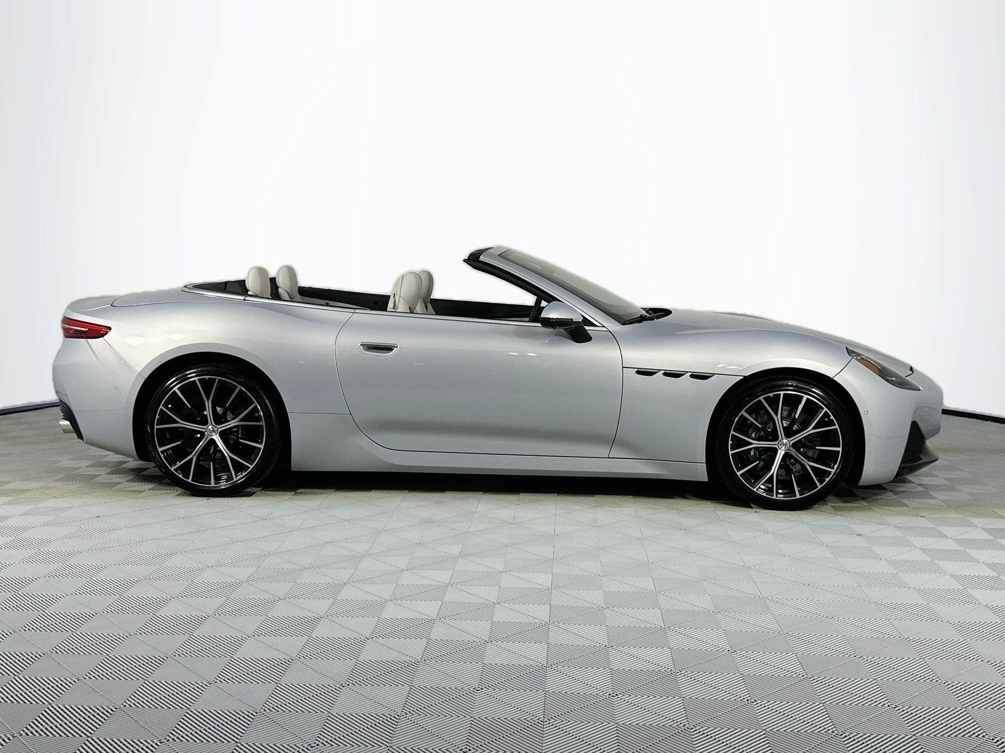 new 2026 Maserati GranCabrio car, priced at $165,455