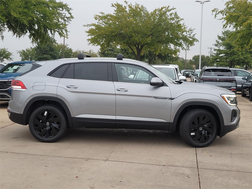 new 2026 Volkswagen Atlas Cross Sport car, priced at $46,589