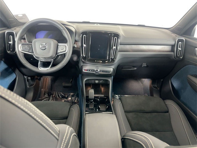 used 2023 Volvo C40 Recharge Pure Electric car, priced at $25,481