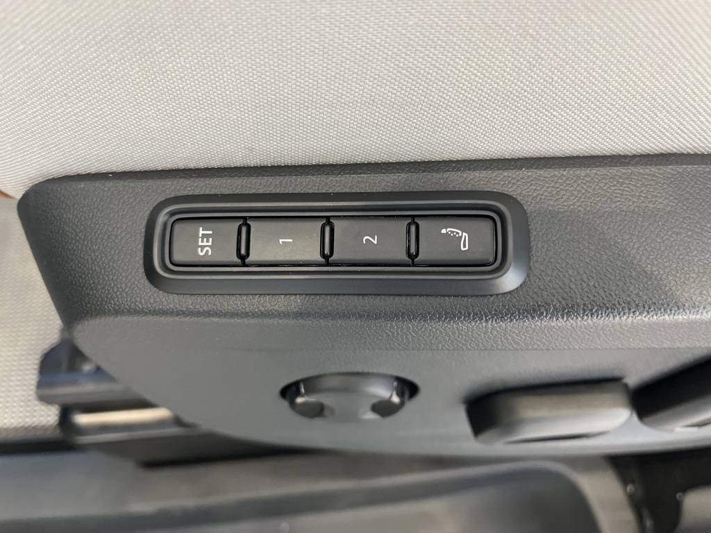 new 2025 Volkswagen ID. Buzz car, priced at $67,196