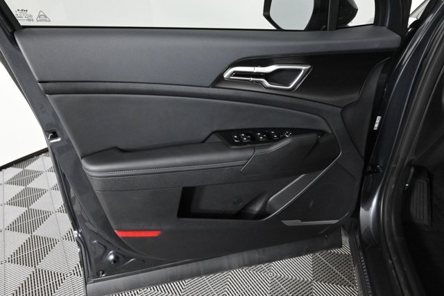 new 2025 Kia Sportage Hybrid car, priced at $34,843